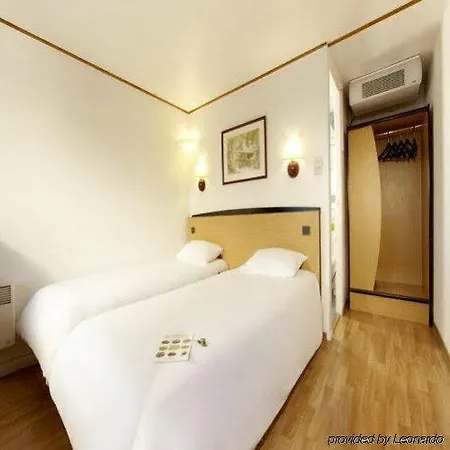 Hotel Campanile Sesquieres Tuluza
