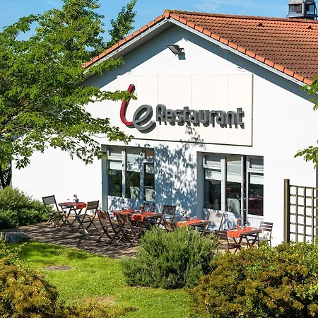 Szálloda Campanile Sesquieres 3*